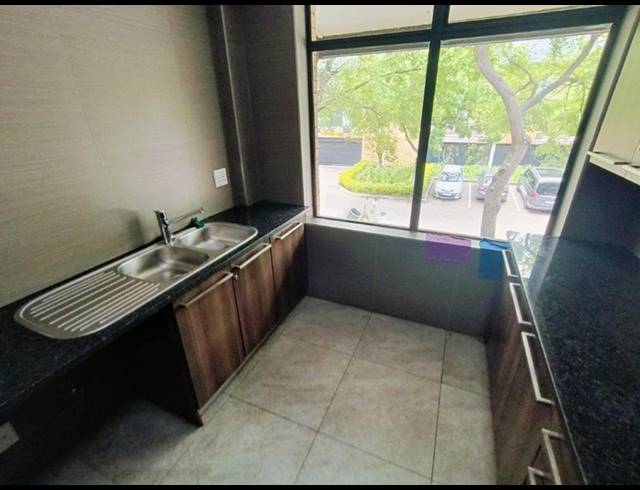 BUSINESS PROPERTY TO RENT IN VORNA VALLEY